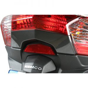 Verkleidung am Rücklicht, carbon-optik